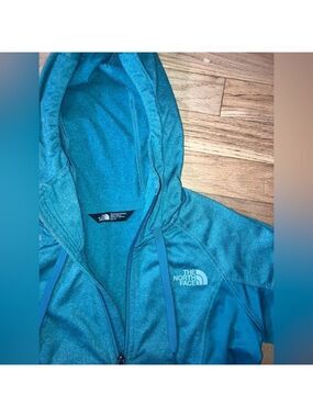 NORTH FACE Women's XS Canyonlands Hoodie features a durable smooth-face fleece